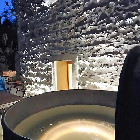 Holiday home Du Chateau Saint-jean *